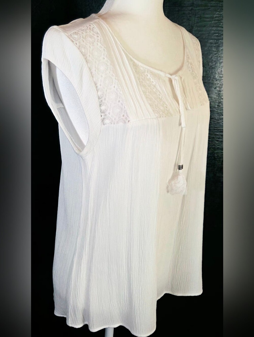 Black Rainn White Boho Lace Inset Keyhole Tassel Gauze Tunic Top M - Picture 6 of 10